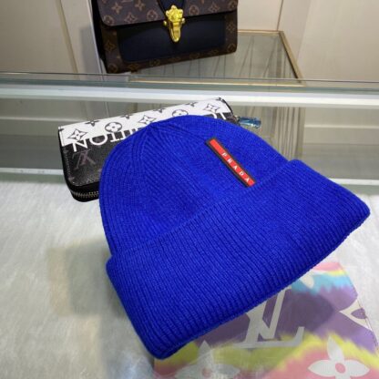 Prada classic breathable knitted hat - Image 3