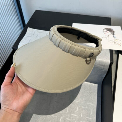 Prada new sunshade headband - Image 3