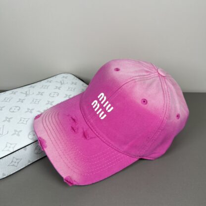 Miu Miu stylish versatile baseball cap - Image 4