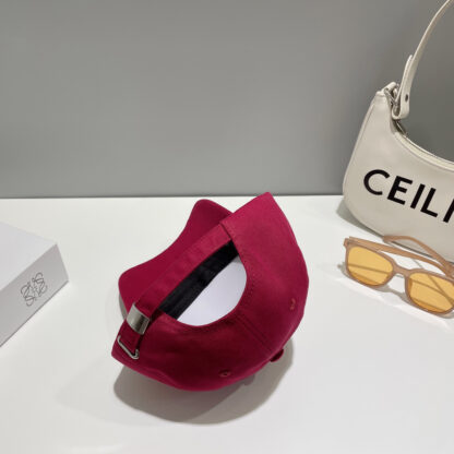 Prada fashion baseball cap - Image 3