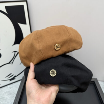 Miu Miu stylish versatile beret - Image 4