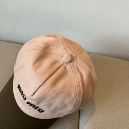 Miu Miu stylish colorblock baseball cap - Image 4