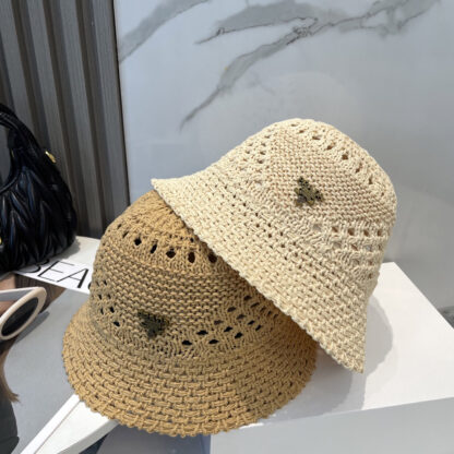 Prada new knitted bucket hat - Image 3