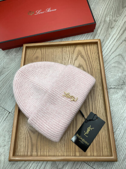 Yves Saint Laurent fine wool knitted hat - Image 3