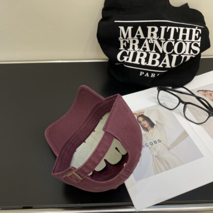 Yves Saint Laurent early spring new simple baseball cap - Image 3