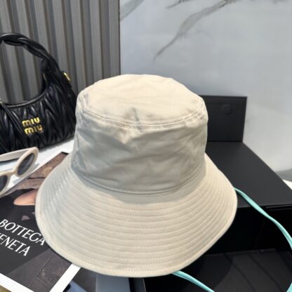 Miu Miu casual bucket hat - Image 4