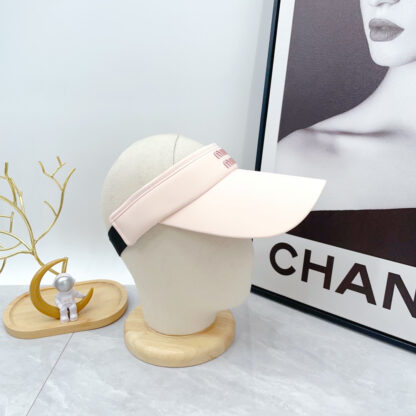 Miu Miu casual hollow hat - Image 4