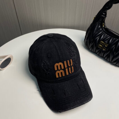 Miu Miu casual new baseball cap - Image 4