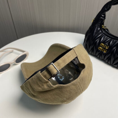 Miu Miu casual new baseball cap - Image 4