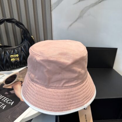 Miu Miu simple embroidered bucket hat - Image 4