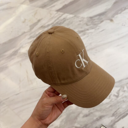 Calvin Kleinf washed denim series, casual and versatile baseball cap - Image 3