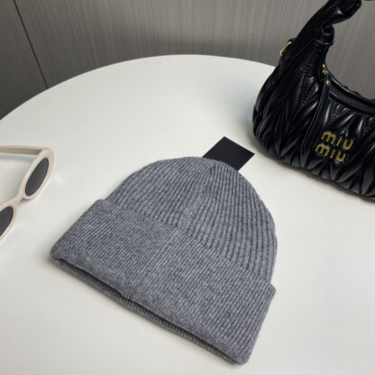 Calvin Kleinf fine wool knitted single hat - Image 3