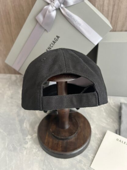 Balenciaga embroidered baseball cap - Image 3