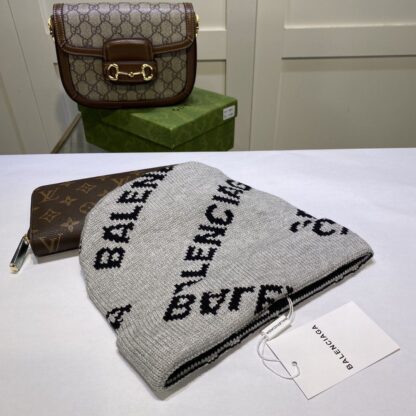 Balenciaga simple and warm knitted hat - Image 3