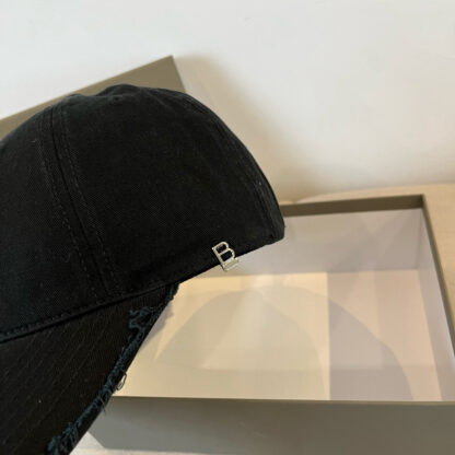 Balenciaga simple fashion baseball cap - Image 3