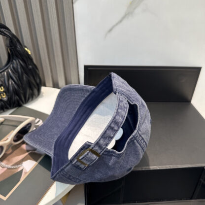 Balenciaga simple fashion baseball cap - Image 3
