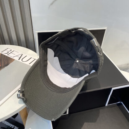 Balenciaga simple fashion baseball cap - Image 3