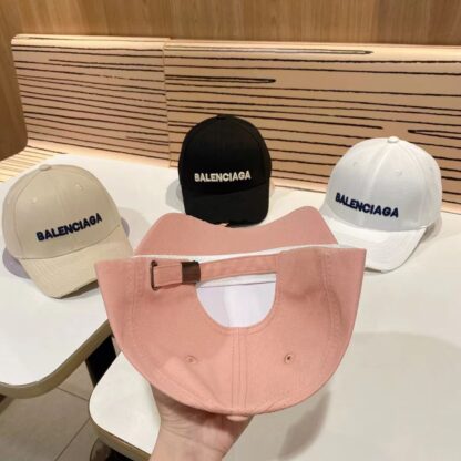 Balenciaga classic high-end baseball cap - Image 3