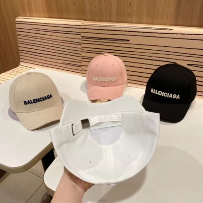 Balenciaga classic high-end atmospheric baseball cap - Image 3