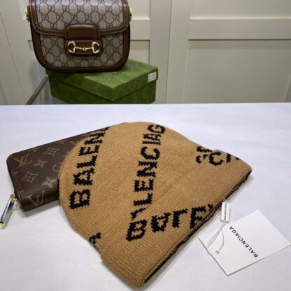 Balenciaga simple and elegant wool hat - Image 3
