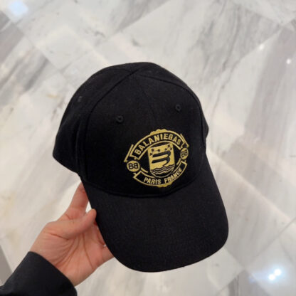 Balenciaga classic cool style baseball cap - Image 3