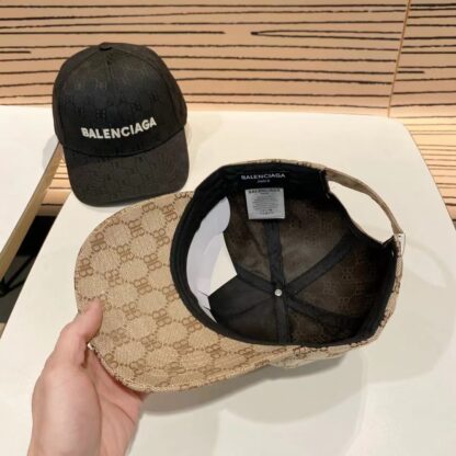 Balenciaga classic high-end atmospheric baseball cap - Image 3