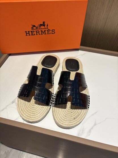 Hermes pure black comfortable versatile non-slip breathable casual slippers - Image 3