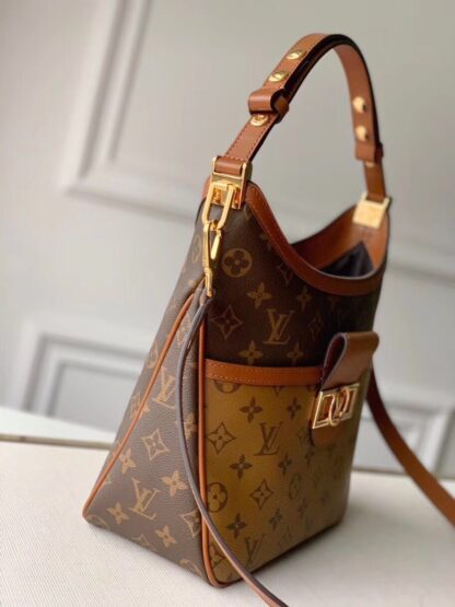 Louis Vuitton DISCOVERY gradient backpack - Image 3