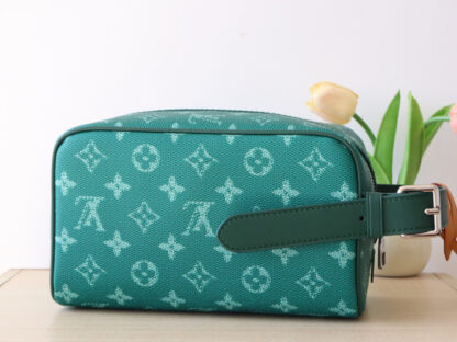 Louis Vuitton amier graphite canvas vanity bag - Image 3
