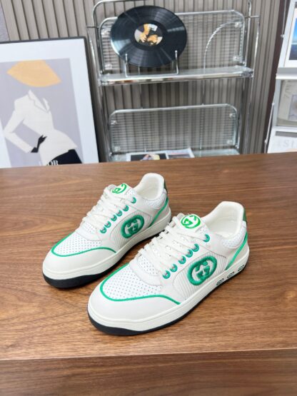 Gucci low-top distressed sneakers - Image 4