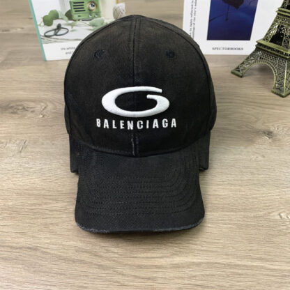 Balenciaga men's and women's casual versatile missing foot embroidered letters baseball cap - Image 3