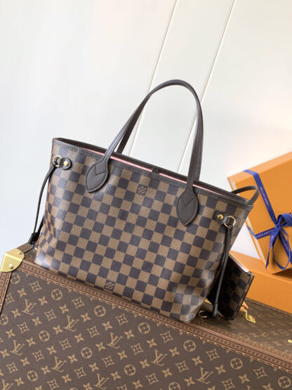 Louis Vuitton NEVERFULL Small Handbag - Image 3