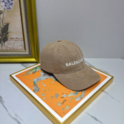Balenciaga pure cotton old fashioned baseball cap - Image 3