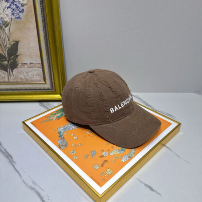 Balenciaga pure cotton old fashioned baseball cap - Image 3
