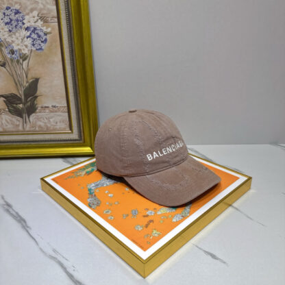 Balenciaga pure cotton old fashioned baseball cap - Image 3