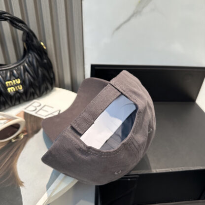 Balenciaga couple simple fashion baseball cap - Image 3