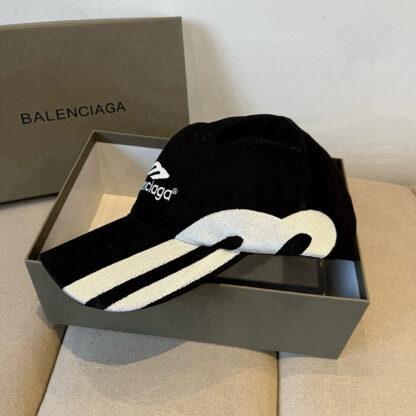 Balenciaga logo baseball cap - Image 3