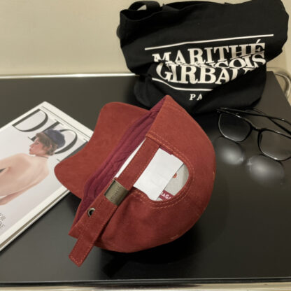 Balenciaga simple and stylish couple baseball cap - Image 3