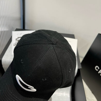 Balenciaga baseball cap - Image 3