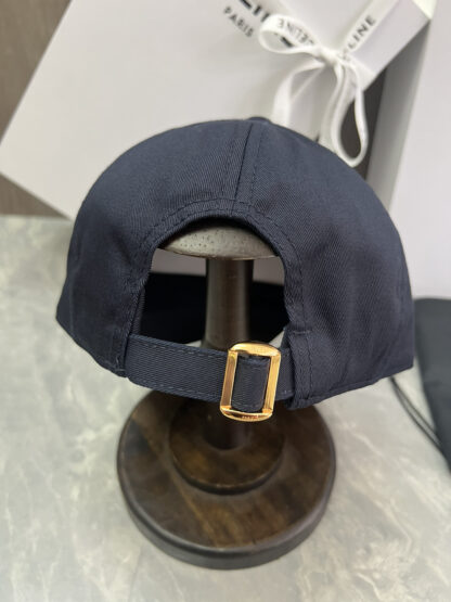 Celine stylish and convenient everyday style baseball cap - Image 3