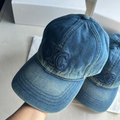 Celine very exquisite bucket hat - Image 3