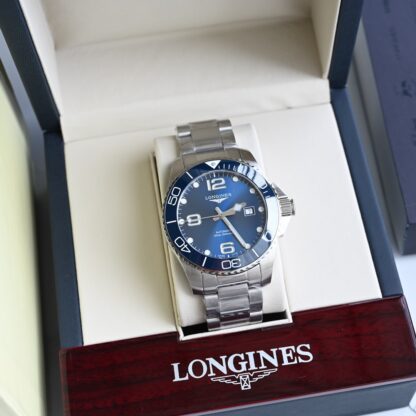 Longines Conquest diving series men's watch - Image 4