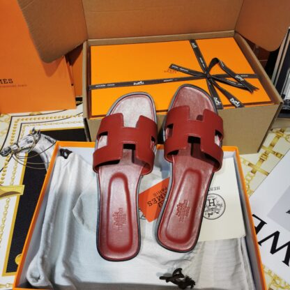 Hermès latest red handmade slippers - Image 3