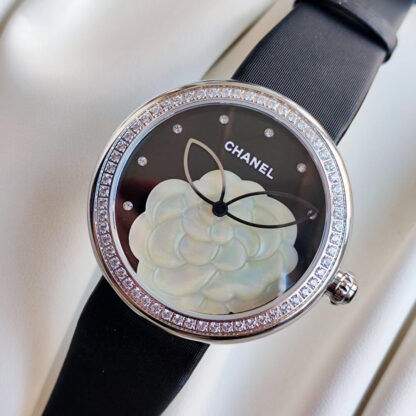 Chanel High Jewelry Watches - Image 4