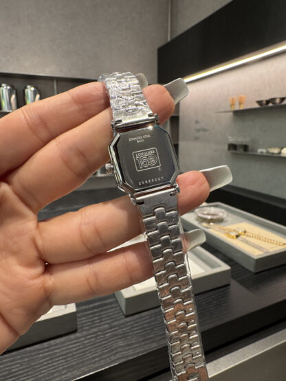 Longines Elegant and Refined Women's Watch - Image 4
