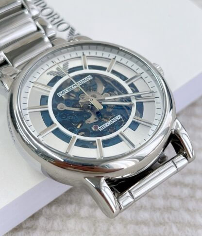 Armani simple and stylish business watch - Image 3