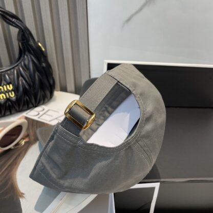 Celine simple letters fashion trend high-end baseball cap - Image 3