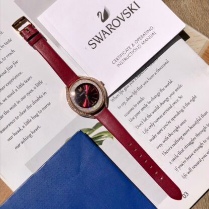 Swarovski's ultimate elegant watch - Image 3