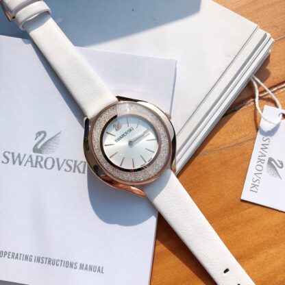 Swarovski's ultimate elegant watch - Image 3