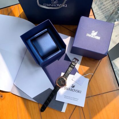 Swarovski ladies quartz watch - Image 3